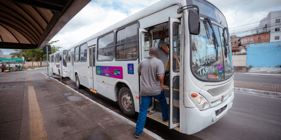 Eleitores de Camaçari terão transporte gratuito neste domingo de segundo turno