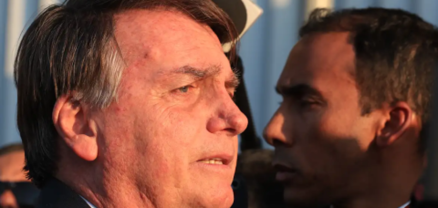 Bolsonaro sonha com posse de Trump, que se encontra é com Milei