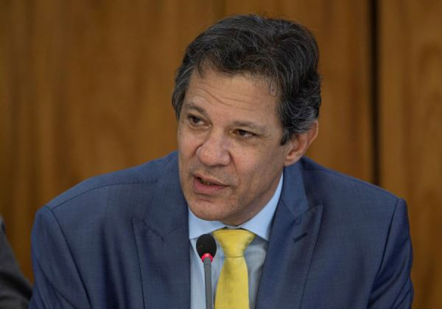 Pacote de corte de gastos está pronto e só depende de ajustes da Defesa, afirma Haddad