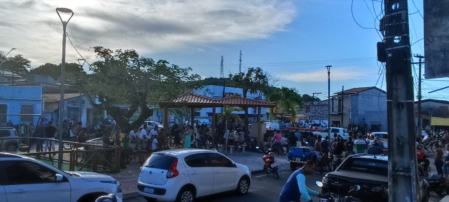 Homem morre eletrocutado enquanto trabalhava em telhado de supermercado em Mata de São João