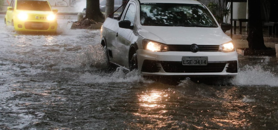 Chuvas vão até quinta-feira em Salvador