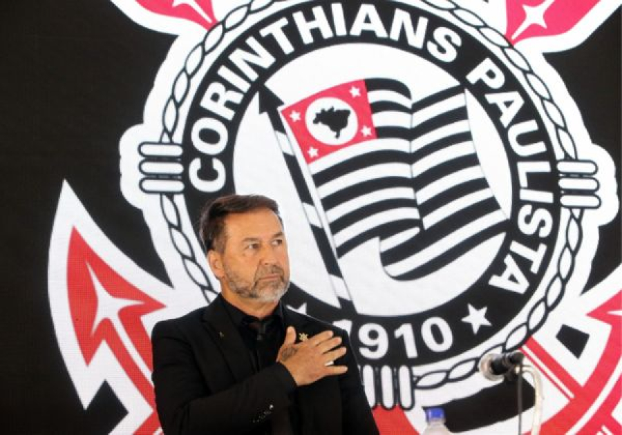 Presidente do Corinthians consegue liminar na Justiça e derruba votação de impeachment