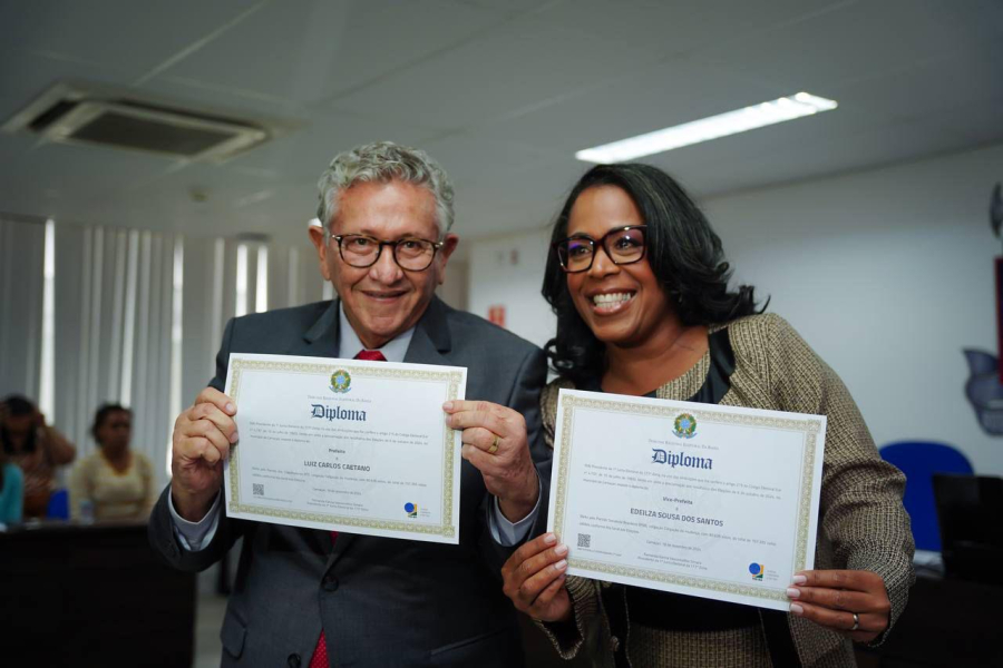 Luiz Caetano é diplomado prefeito de Camaçari e prega união pelo futuro da cidade