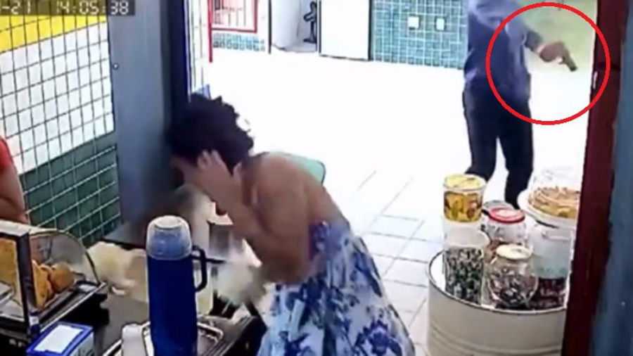 VÍDEO: Homem e mulher são executados a tiros em terminal rodoviário na Bahia