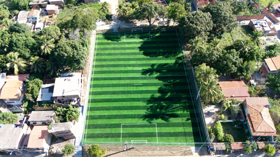 Prefeitura de Mata entrega campo de grama sintética em Campinas